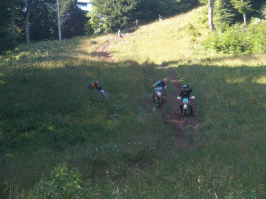 Натиснете снимката за да я уголемите

Име:P7240010.jpg
Прегледи:1
Размер:123.8 КБ
ID:5291793