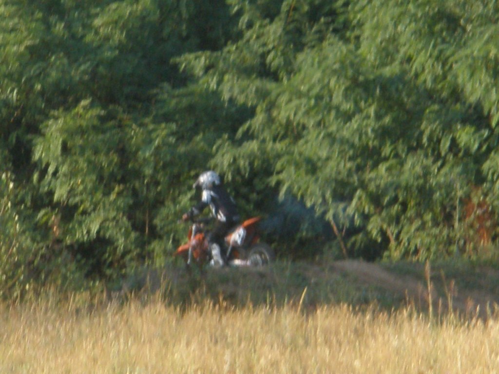 Натиснете снимката за да я уголемите

Име:P7260005.jpg
Прегледи:1
Размер:126.8 КБ
ID:5292109