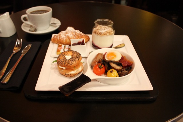 Натиснете снимката за да я уголемите

Име:minature-english-breakfast-2009.jpg
Прегледи:1
Размер:62.2 КБ
ID:5294144
