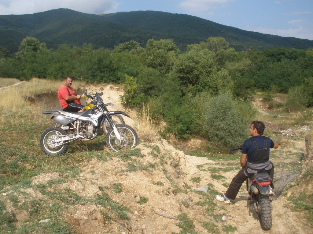 Натиснете снимката за да я уголемите

Име:P7300002.jpg
Прегледи:1
Размер:208.3 КБ
ID:5294239