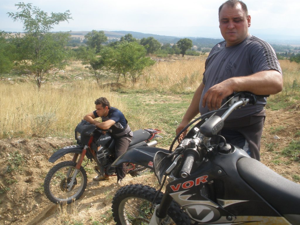 Натиснете снимката за да я уголемите

Име:P7300001.jpg
Прегледи:1
Размер:182.5 КБ
ID:5294296