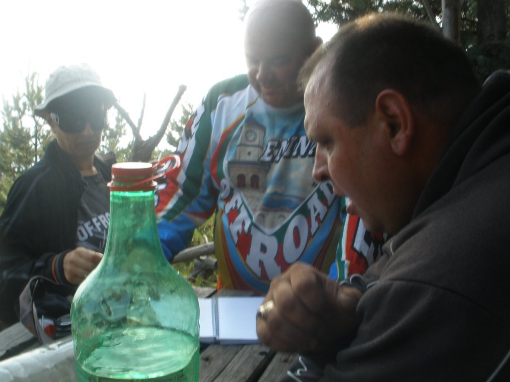 Натиснете снимката за да я уголемите

Име:P7300015.jpg
Прегледи:1
Размер:89.9 КБ
ID:5294302