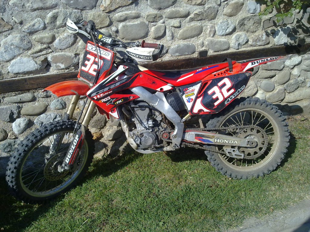 Натиснете снимката за да я уголемите

Име:12345 057.jpg
Прегледи:1
Размер:289.5 КБ
ID:5300327