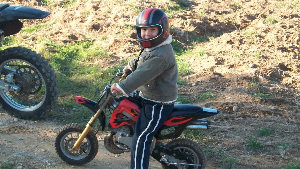 Натиснете снимката за да я уголемите

Име:Picture 125.jpg
Прегледи:1
Размер:176.7 КБ
ID:5312267