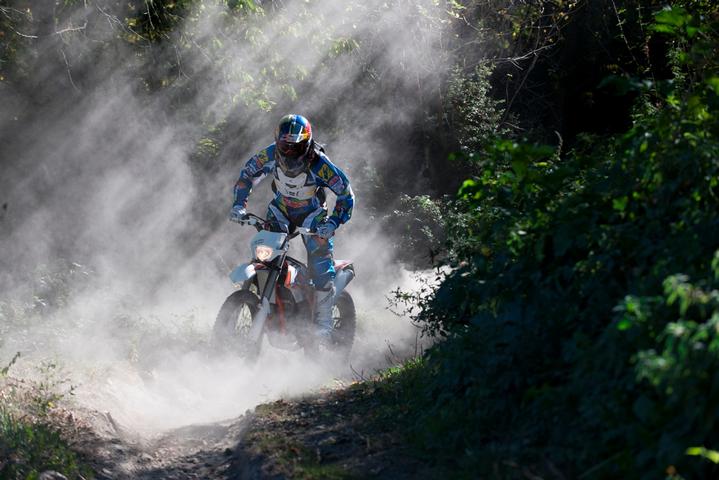 Натиснете снимката за да я уголемите

Име:363872_4481_big__MCX5638.jpg
Прегледи:1
Размер:62.4 КБ
ID:5312321