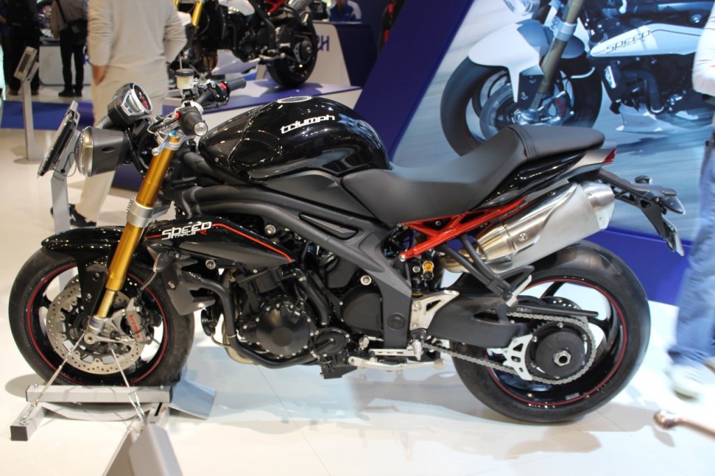 Натиснете снимката за да я уголемите

Име:big_Triumph_SpeedTriple_R_07.jpg
Прегледи:1
Размер:132.4 КБ
ID:5317677