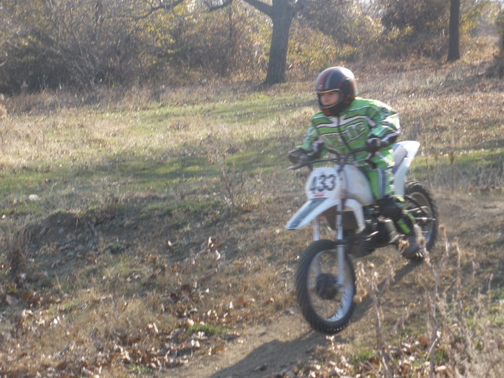 Натиснете снимката за да я уголемите

Име:PB120011.jpg
Прегледи:1
Размер:172.9 КБ
ID:5317816