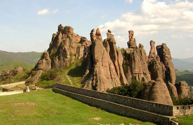 Натиснете снимката за да я уголемите

Име:belogradchik-skali.jpg
Прегледи:1
Размер:95.5 КБ
ID:5318193