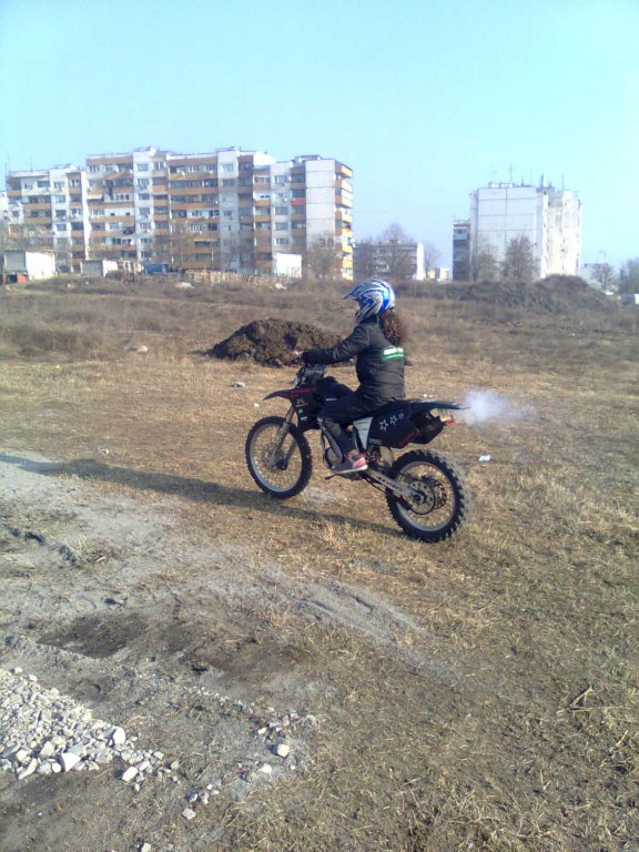 Натиснете снимката за да я уголемите

Име:Изображение0045.jpg
Прегледи:1
Размер:115.7 КБ
ID:5324707