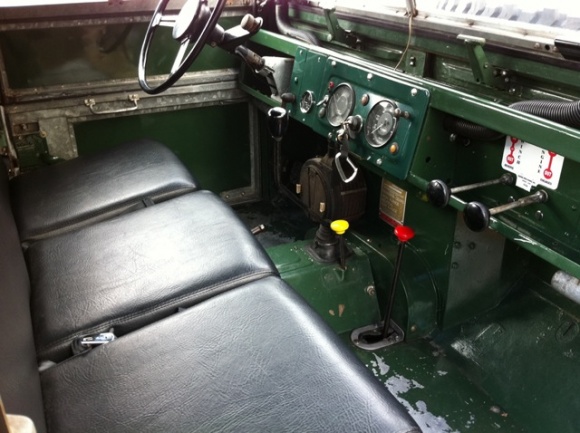 Натиснете снимката за да я уголемите

Име:1958_Land_Rover_Series_1_Station_Wagon_107_For_Sale_Interior_resize.jpg
Прегледи:1
Размер:96.6 КБ
ID:5324729