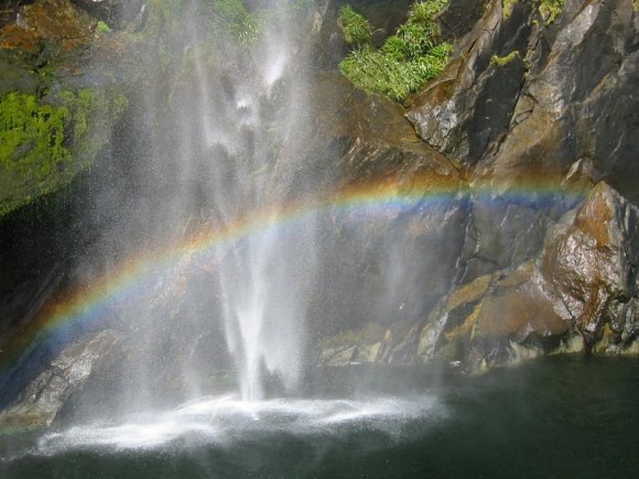 Натиснете снимката за да я уголемите

Име:rainbow_falls.jpg
Прегледи:1
Размер:69.0 КБ
ID:5324826