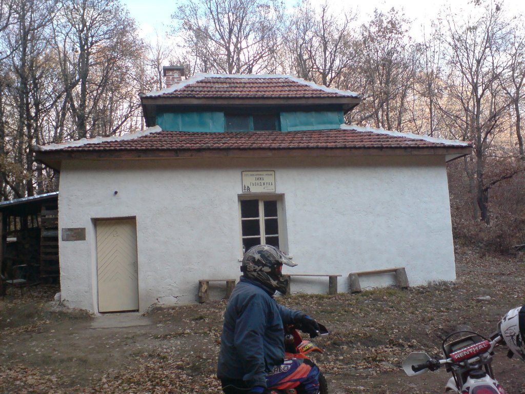 Натиснете снимката за да я уголемите

Име:DSC08144.jpg
Прегледи:1
Размер:225.6 КБ
ID:5324928