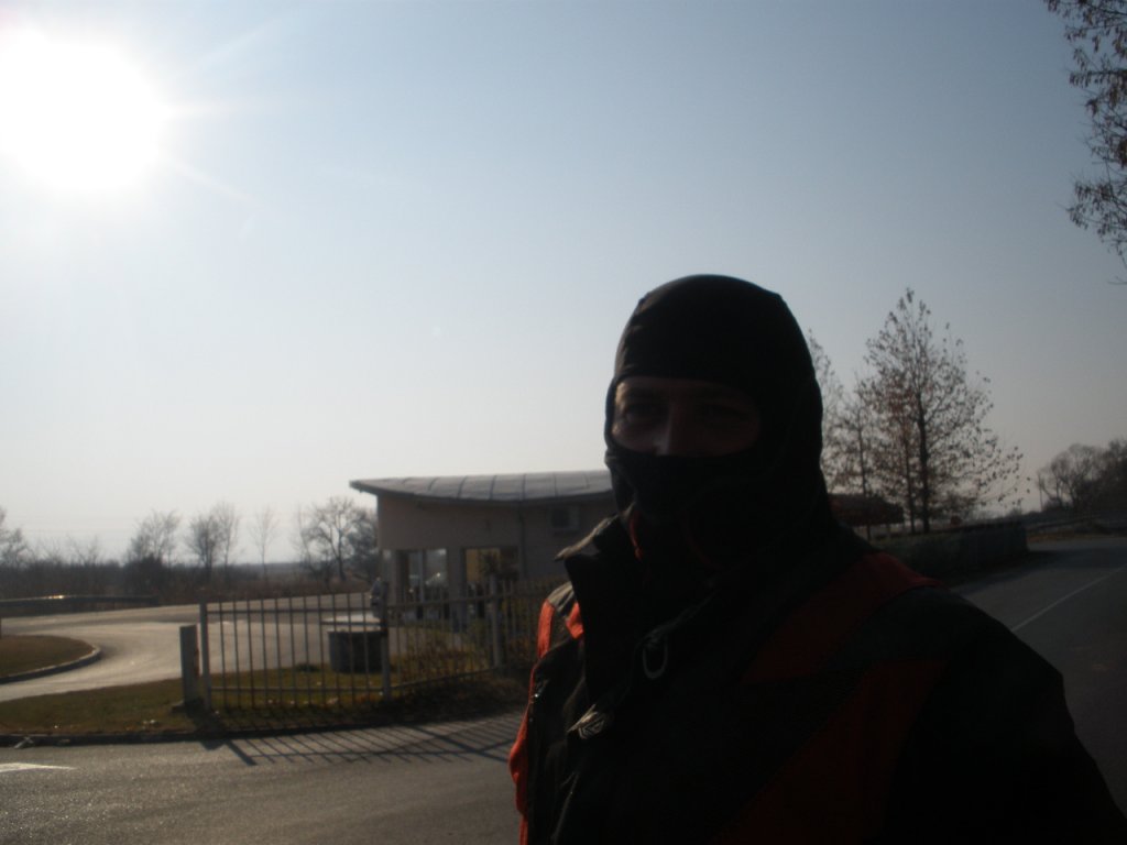 Натиснете снимката за да я уголемите

Име:PC040037.jpg
Прегледи:1
Размер:57.3 КБ
ID:5324967