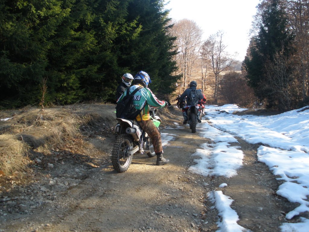 Натиснете снимката за да я уголемите

Име:PC040023.jpg
Прегледи:1
Размер:202.0 КБ
ID:5325354