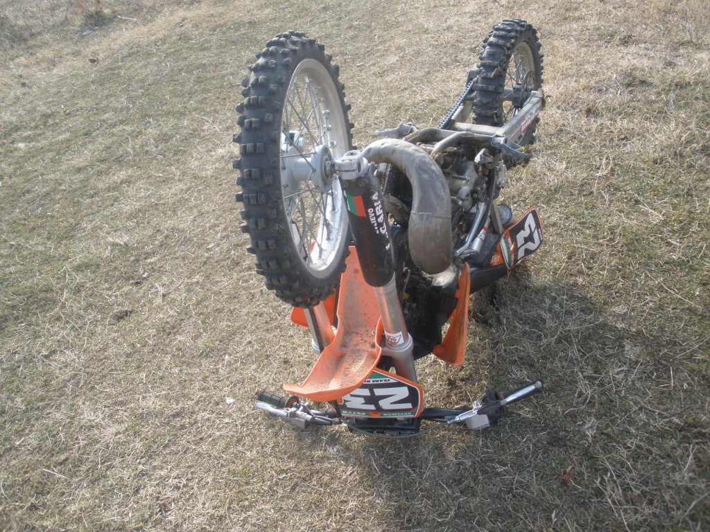 Натиснете снимката за да я уголемите

Име:PC110002.jpg
Прегледи:1
Размер:263.8 КБ
ID:5326154
