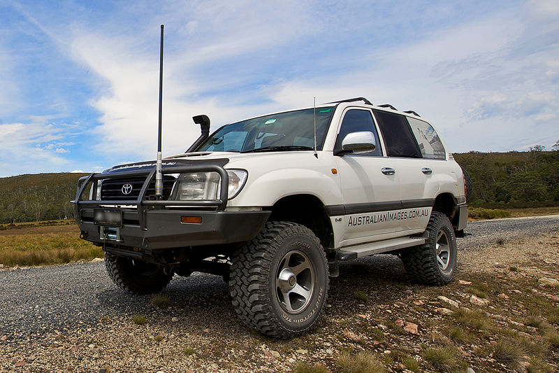 Натиснете снимката за да я уголемите

Име:800px-Land_Cruiser_HZJ105_2.jpg
Прегледи:1
Размер:123.6 КБ
ID:5326847
