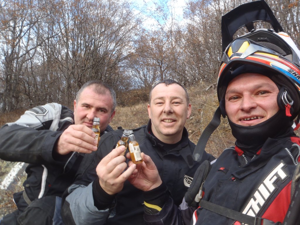 Натиснете снимката за да я уголемите

Име:088.jpg
Прегледи:1
Размер:193.9 КБ
ID:5330734