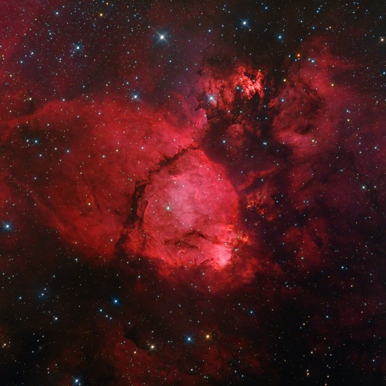 Изображение на мъглявината NGC 896