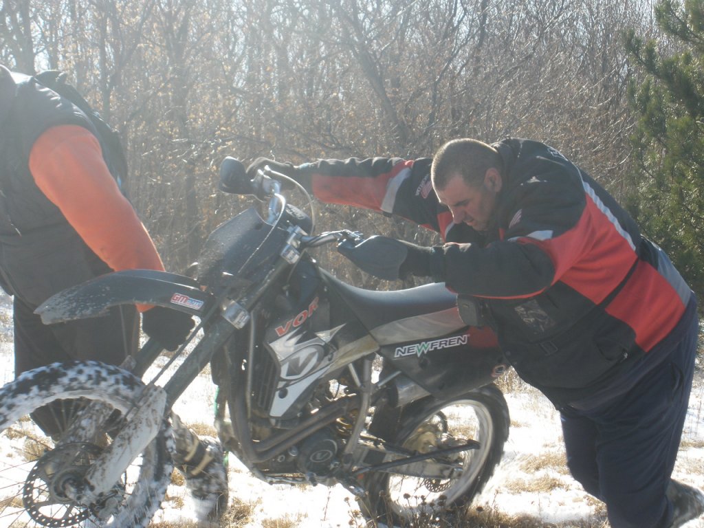 Натиснете снимката за да я уголемите

Име:P1020017.jpg
Прегледи:1
Размер:160.4 КБ
ID:5333063