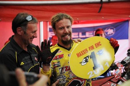 Натиснете снимката за да я уголемите

Име:370723_5335_big_ahola8.jpg
Прегледи:1
Размер:25.5 КБ
ID:5333114