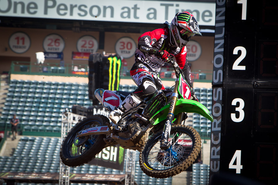 Натиснете снимката за да я уголемите

Име:20120107-practice-ryan-villopoto.jpg
Прегледи:1
Размер:246.4 КБ
ID:5333898