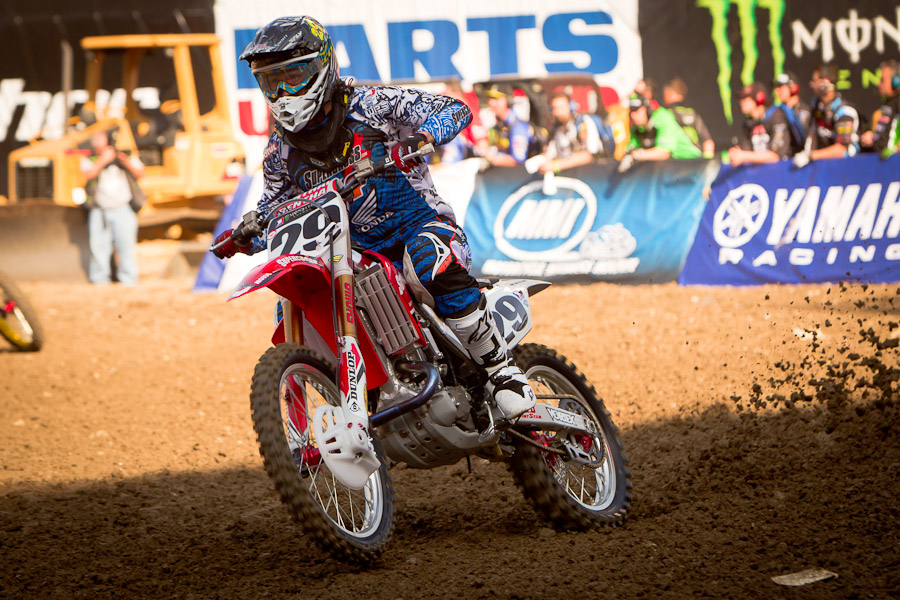 Натиснете снимката за да я уголемите

Име:20120107-practice-andrew-short.jpg
Прегледи:1
Размер:273.9 КБ
ID:5333902