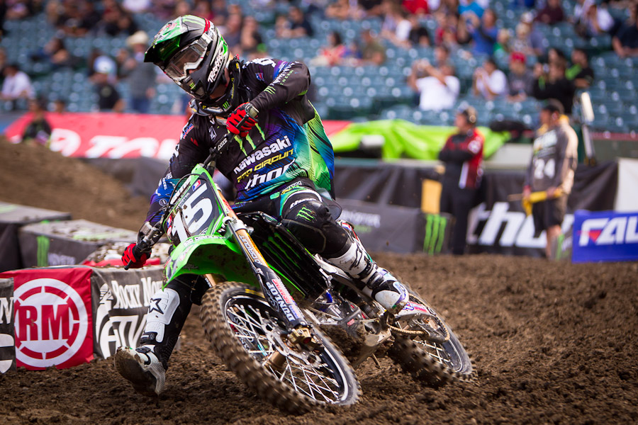 Натиснете снимката за да я уголемите

Име:20120107-practice-dean-wilson.jpg
Прегледи:1
Размер:283.9 КБ
ID:5333904