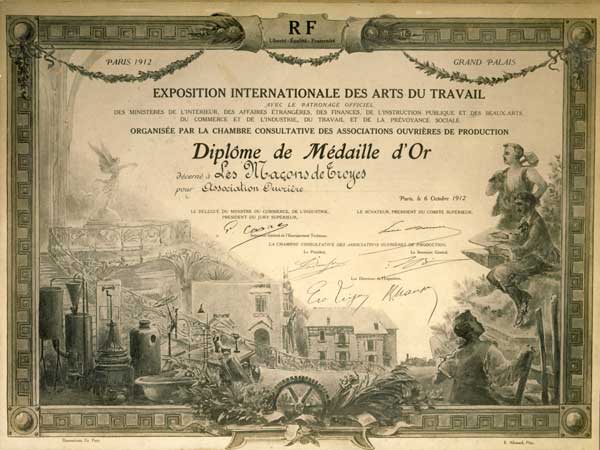 Натиснете снимката за да я уголемите

Име:Diplome.jpg
Прегледи:1
Размер:43.3 КБ
ID:5337480