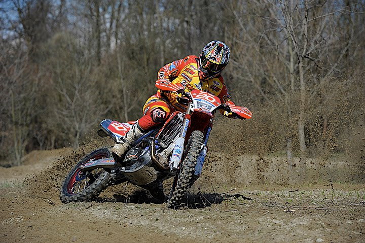 Натиснете снимката за да я уголемите

Име:big_mika_ahola_tribute_17.jpg
Прегледи:1
Размер:129.2 КБ
ID:5337550