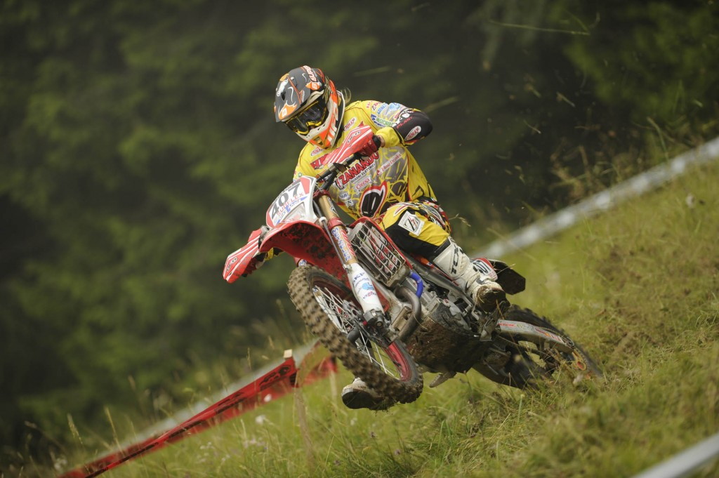 Натиснете снимката за да я уголемите

Име:big_mika_ahola_tribute_25.jpg
Прегледи:1
Размер:145.8 КБ
ID:5337557