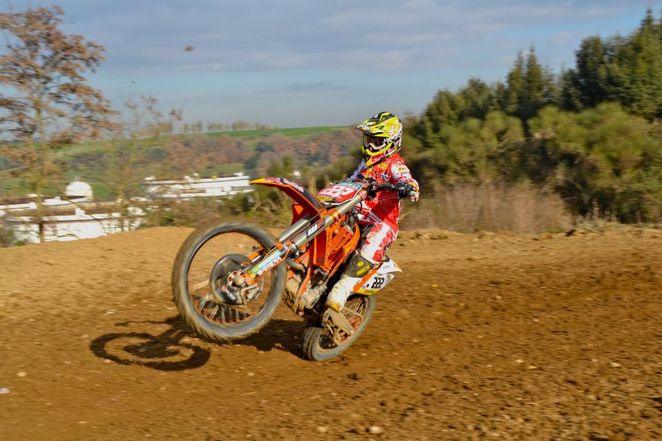 Натиснете снимката за да я уголемите

Име:394249_287103031346601_156684744388431_810705_2050820634_n.jpg
Прегледи:1
Размер:123.2 КБ
ID:5337827