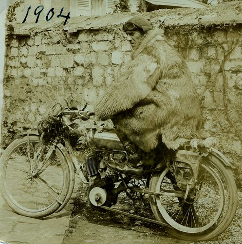 Натиснете снимката за да я уголемите

Име:Neander02-1904A.jpg
Прегледи:1
Размер:82.6 КБ
ID:5337969