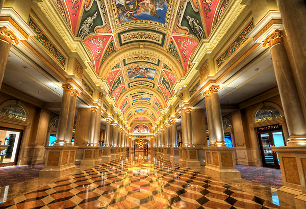 Натиснете снимката за да я уголемите

Име:venetian-corridor.jpg
Прегледи:1
Размер:119.9 КБ
ID:5957695