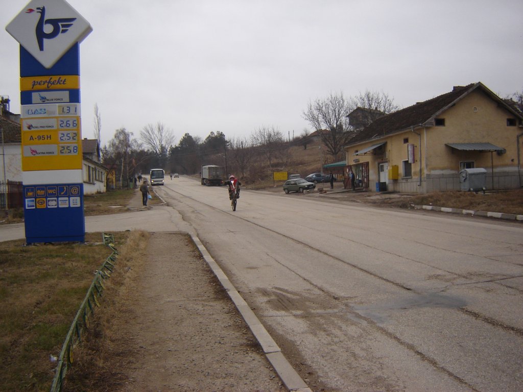Натиснете снимката за да я уголемите

Име:DSC00039.jpg
Прегледи:1
Размер:122.6 КБ
ID:5340929
