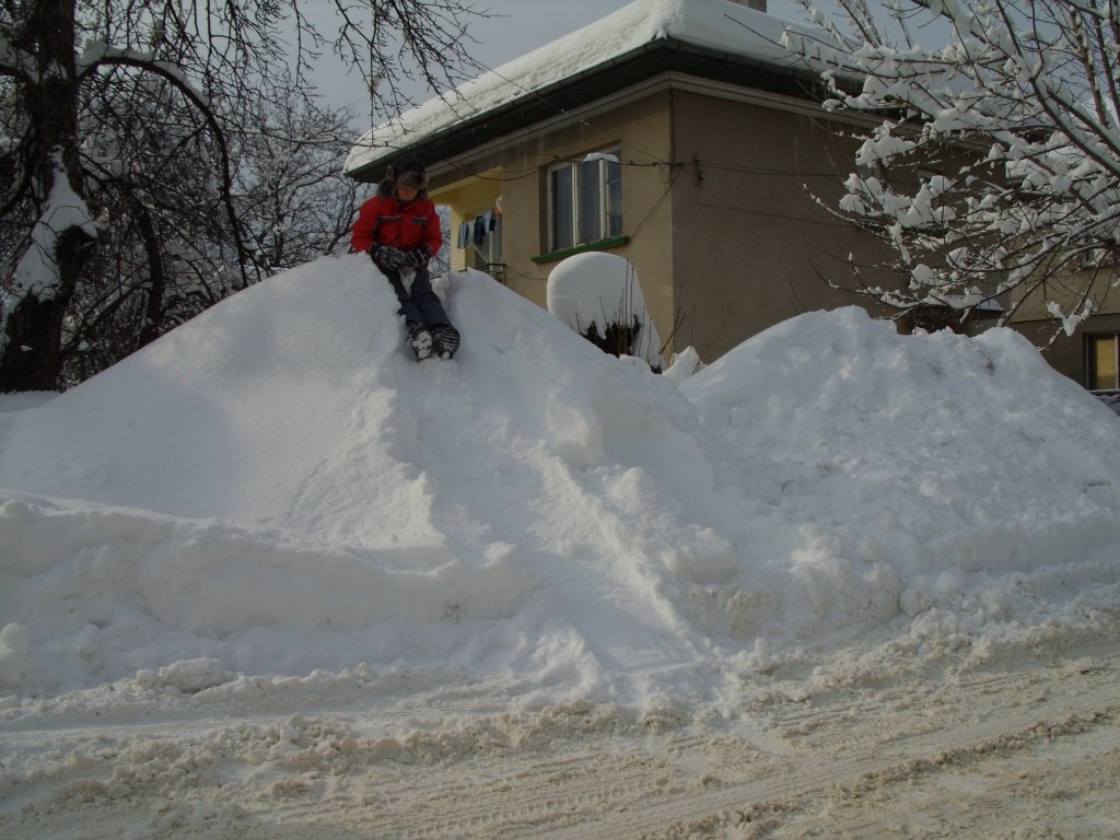 Натиснете снимката за да я уголемите

Име:SS850331.jpg
Прегледи:1
Размер:149.6 КБ
ID:5341755
