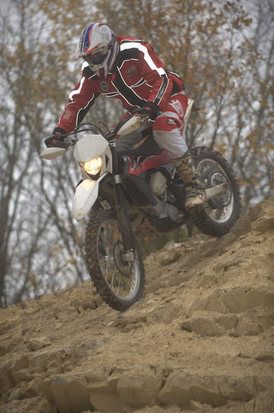Натиснете снимката за да я уголемите

Име:husqvarna-offroad-abs_10.jpg
Прегледи:1
Размер:58.9 КБ
ID:5342752