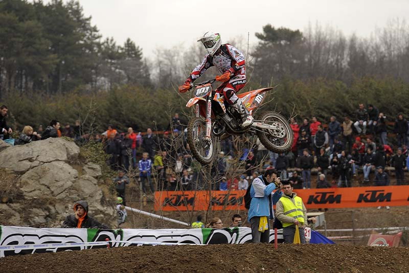 Натиснете снимката за да я уголемите

Име:big_internazionali_ditalia_motocross_arco_di_trento_2012_09.jpg
Прегледи:1
Размер:103.9 КБ
ID:5353654
