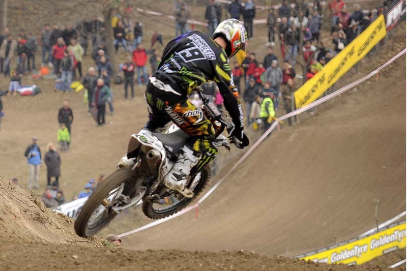 Натиснете снимката за да я уголемите

Име:big_internazionali_ditalia_motocross_arco_di_trento_2012_14.jpg
Прегледи:1
Размер:84.3 КБ
ID:5353657