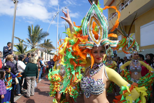 Натиснете снимката за да я уголемите

Име:fotos_carnaval_al_sol_2012_canteras_las_palmas_canarias-.jpg
Прегледи:1
Размер:396.4 КБ
ID:5354497
