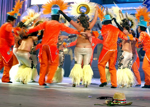 Натиснете снимката за да я уголемите

Име:Fotos_concurso_comparsas_carnaval_2012_las_palmas_gran_canaria_[3].jpg
Прегледи:1
Размер:94.2 КБ
ID:5354503