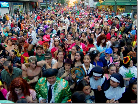 Натиснете снимката за да я уголемите

Име:fotos-cabalgata-carnaval-las-palmas-2009_5__thumb2.jpg
Прегледи:1
Размер:92.0 КБ
ID:5354504