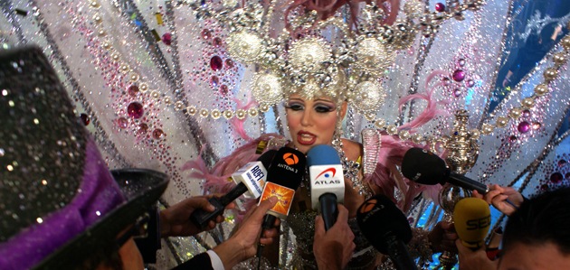 Натиснете снимката за да я уголемите

Име:La nueva Reina del carnaval 2012, Las Palmas de Gran canaria[3].jpg
Прегледи:1
Размер:100.2 КБ
ID:5354506