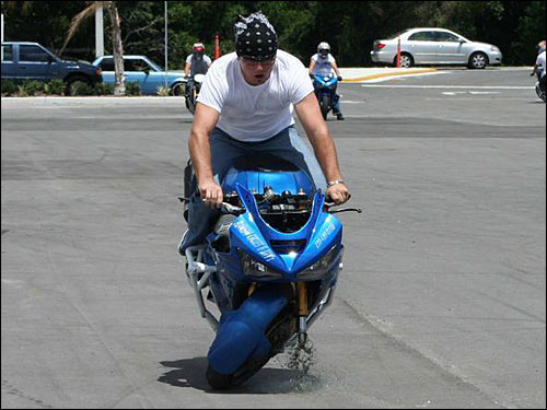 Натиснете снимката за да я уголемите

Име:20070722_stoppie_crash_moto.jpg
Прегледи:1
Размер:47.1 КБ
ID:5357486