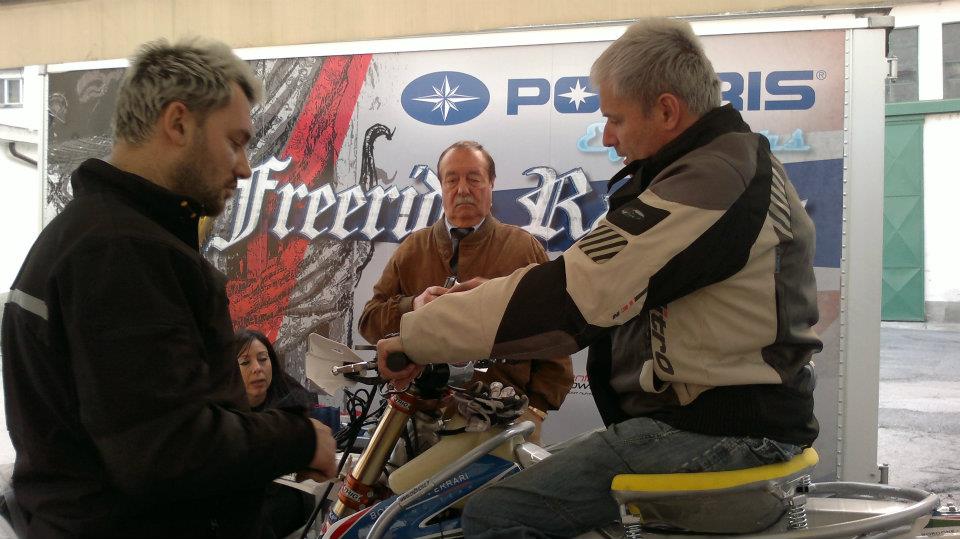 Натиснете снимката за да я уголемите

Име:425266_230942767003110_100002621661472_428717_1901347266_n.jpg
Прегледи:1
Размер:79.9 КБ
ID:5358058