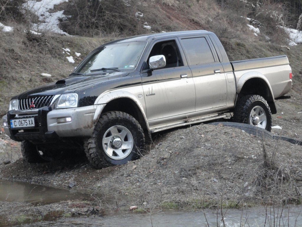 Натиснете снимката за да я уголемите

Име:DSC03185.jpg
Прегледи:1
Размер:191.5 КБ
ID:5358168