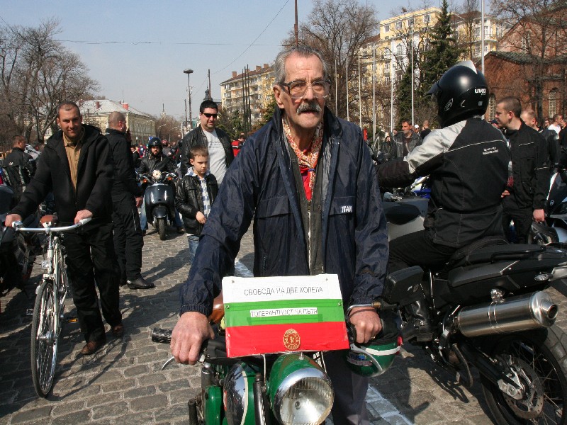 Натиснете снимката за да я уголемите

Име:IMG_3386.JPG
Прегледи:1
Размер:197.9 КБ
ID:5966350