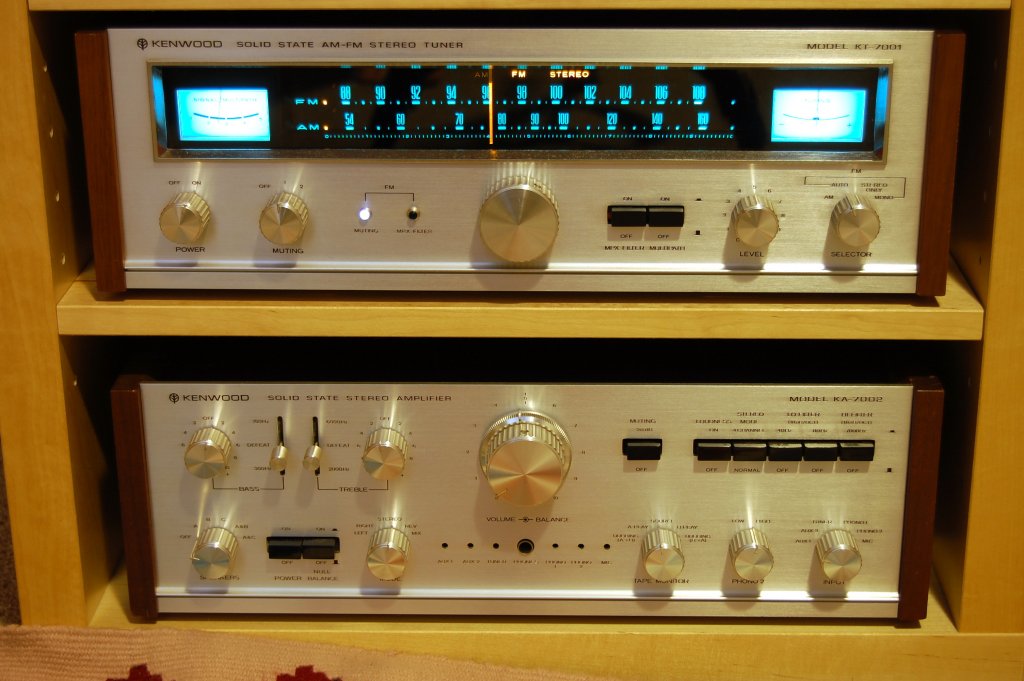 Натиснете снимката за да я уголемите

Име:b5b4a091_Vintage+Kenwood.jpg
Прегледи:1
Размер:119.9 КБ
ID:5966858