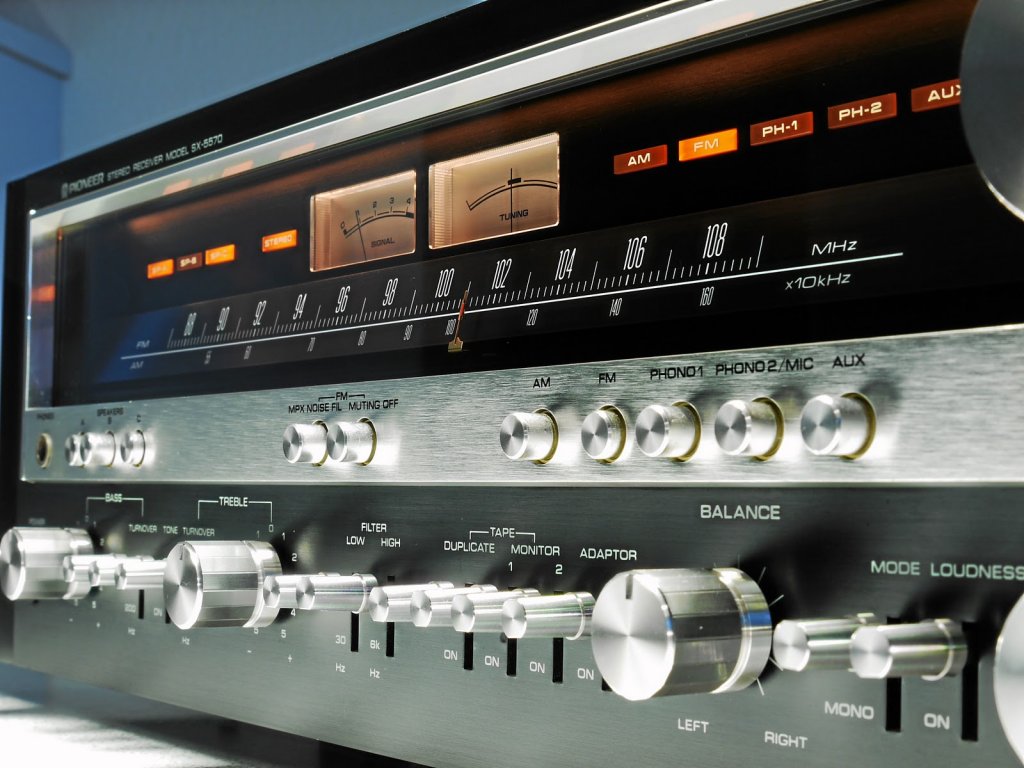 Натиснете снимката за да я уголемите

Име:Pioneer SX 5570 Stereo Receiver 2.jpg
Прегледи:1
Размер:126.1 КБ
ID:5966875
