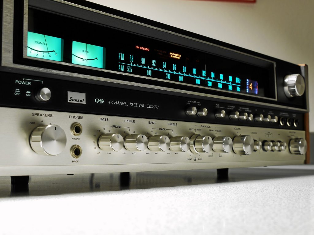 Натиснете снимката за да я уголемите

Име:Sansui QRX-777 3.jpg
Прегледи:1
Размер:106.1 КБ
ID:5966877