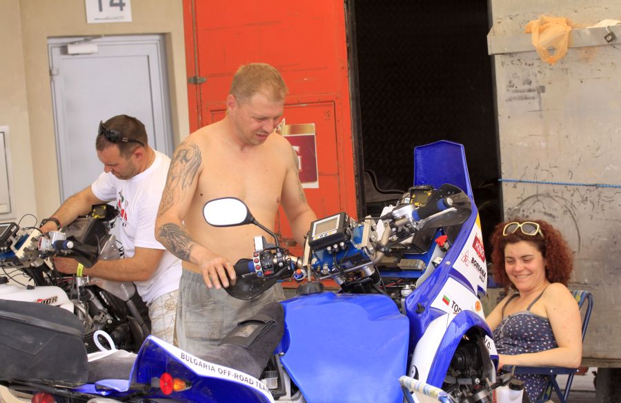 Натиснете снимката за да я уголемите

Име:_MG_4055.jpg
Прегледи:1
Размер:117.3 КБ
ID:5359898